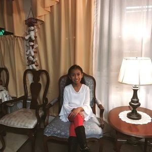 Meet your Posher, Gilda grace